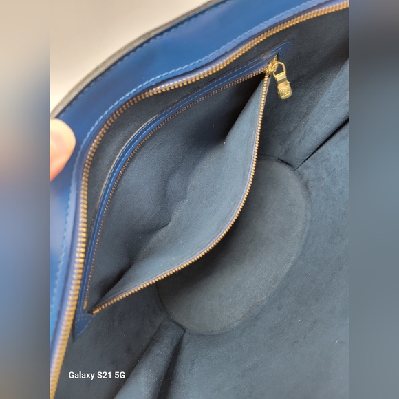 LV St Jacques Epi Shoulder Bag & Dustbag - Picture 11 of 12